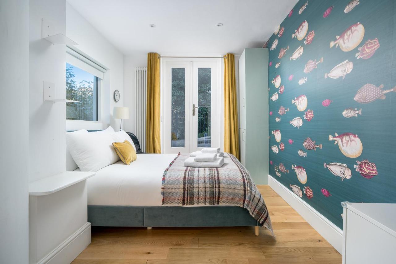 Sleek Flat With Communal Courtyard London Kültér fotó