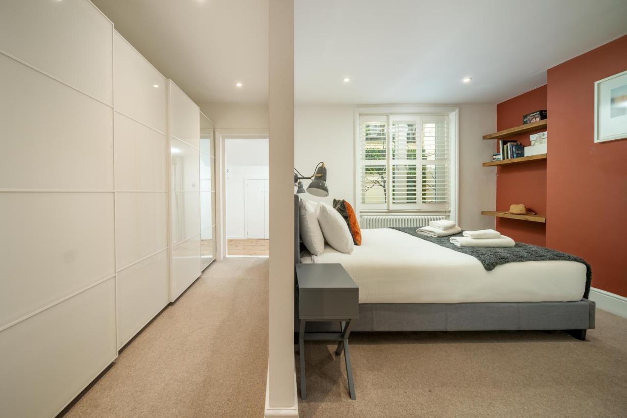 Sleek Flat With Communal Courtyard London Kültér fotó